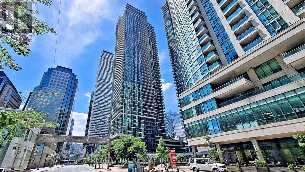 1908 - 33 Bay Street, Toronto (waterfront Communities)