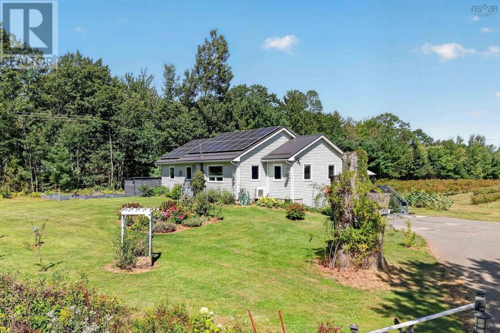 1235 Sherman Belcher Road, Centreville