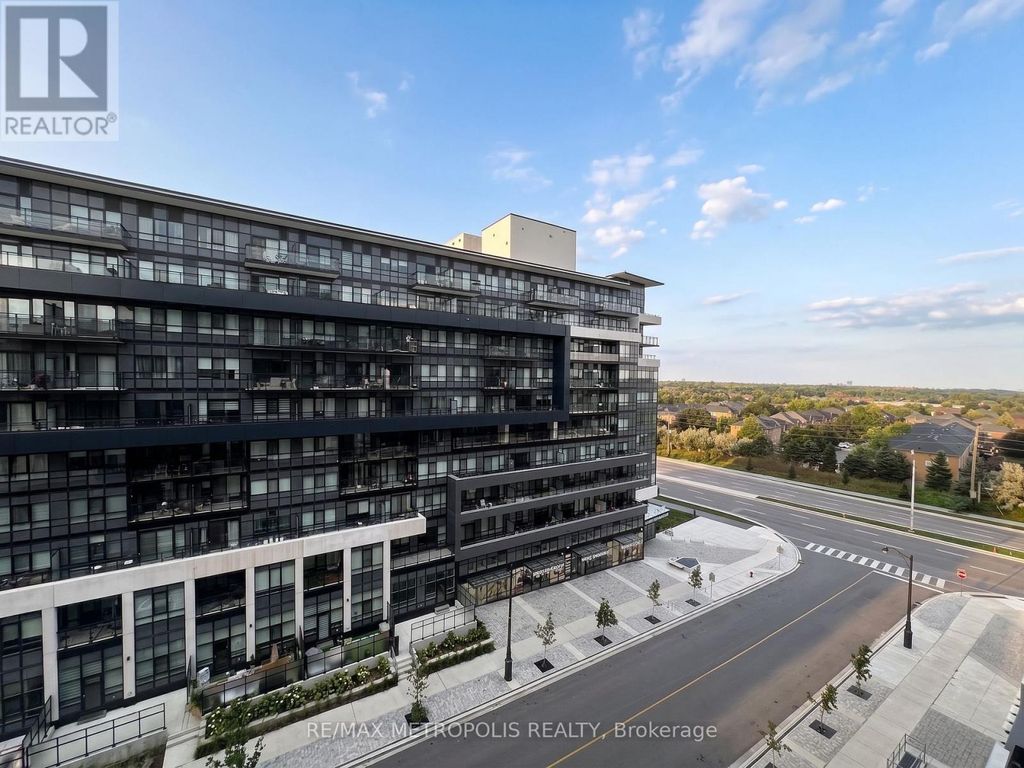 714 - 405 Dundas Street W, Oakville (go Glenorchy)