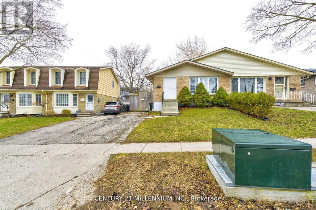 15 Northview Heights Drive, Cambridge