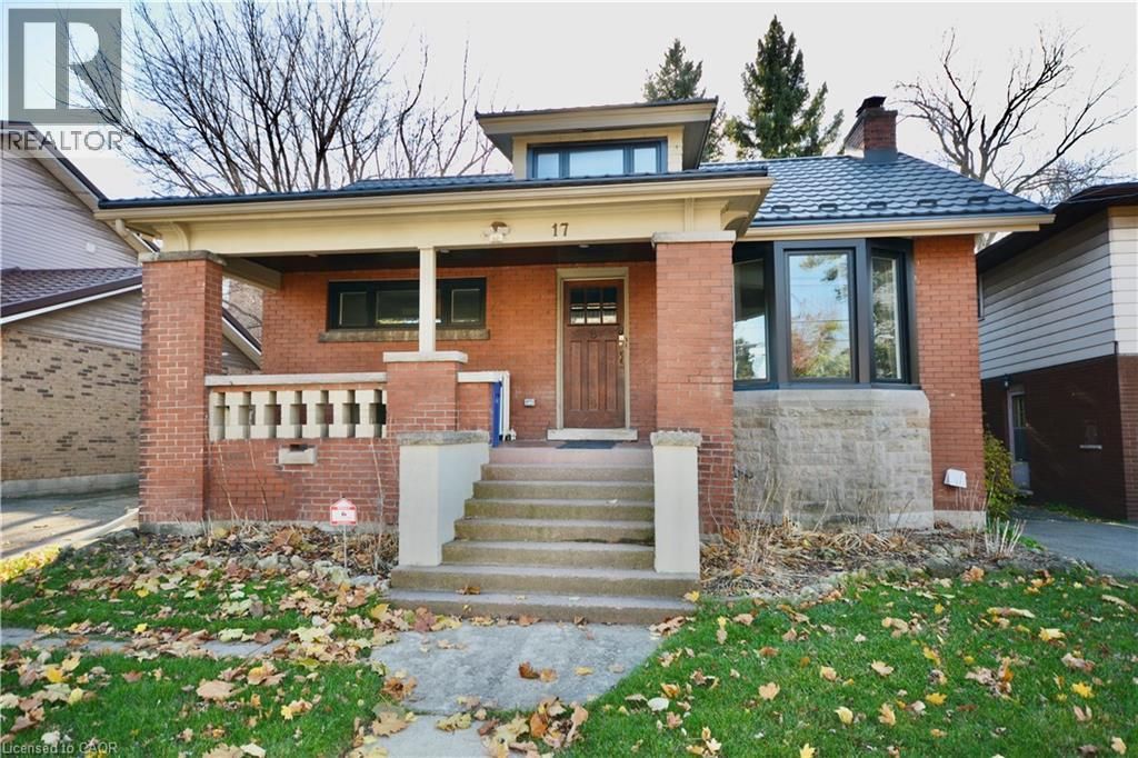 17 Inverness Avenue W Unit# Lower, Hamilton