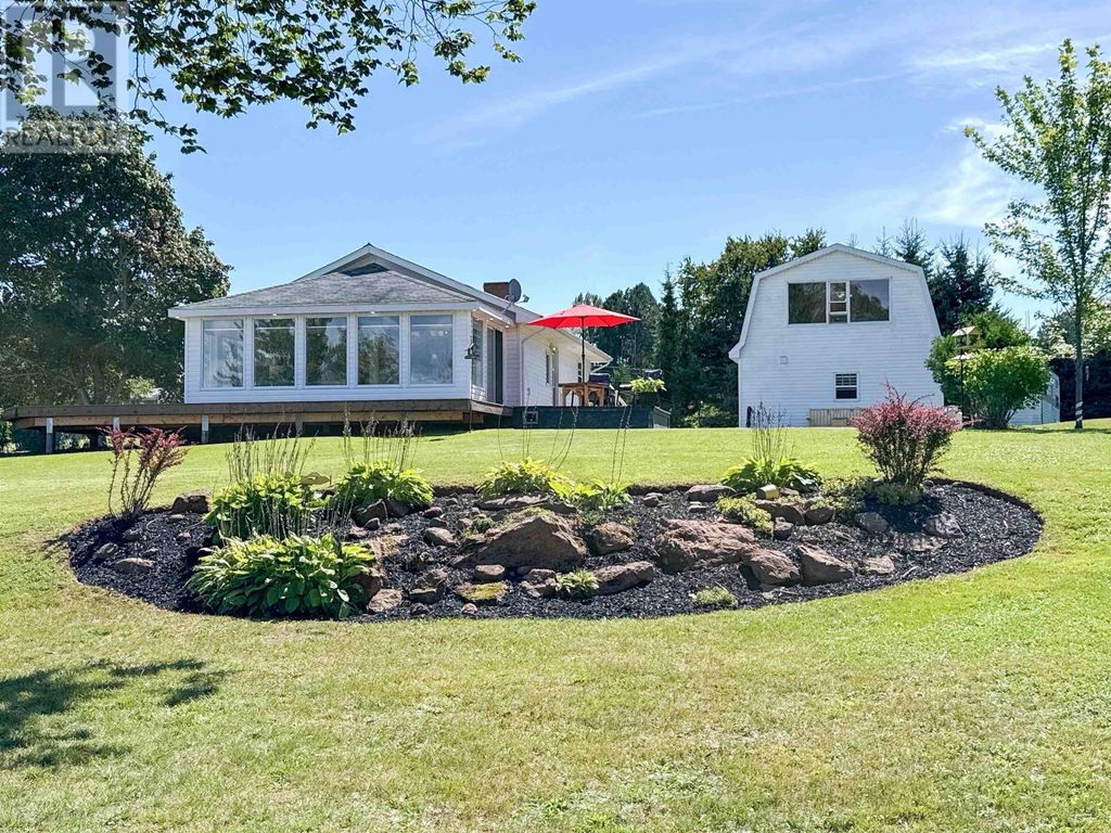 296 French Creek Road, Lower Montague