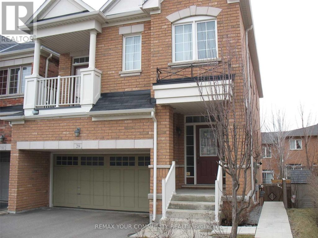 29 Mary Ellen Baker Crescent, Vaughan (patterson)