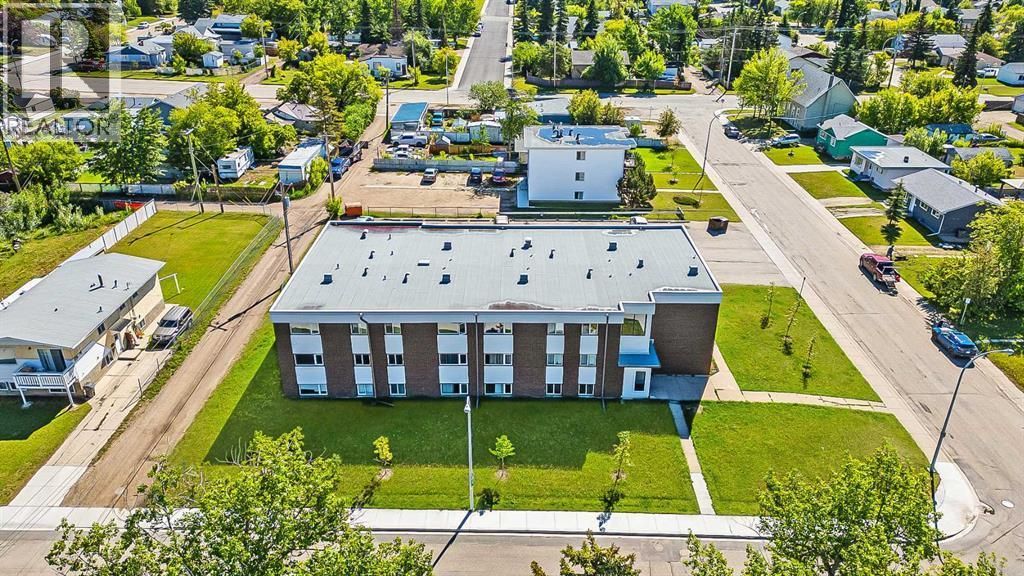 301, 9656 Hillcrest Drive, Grande Prairie