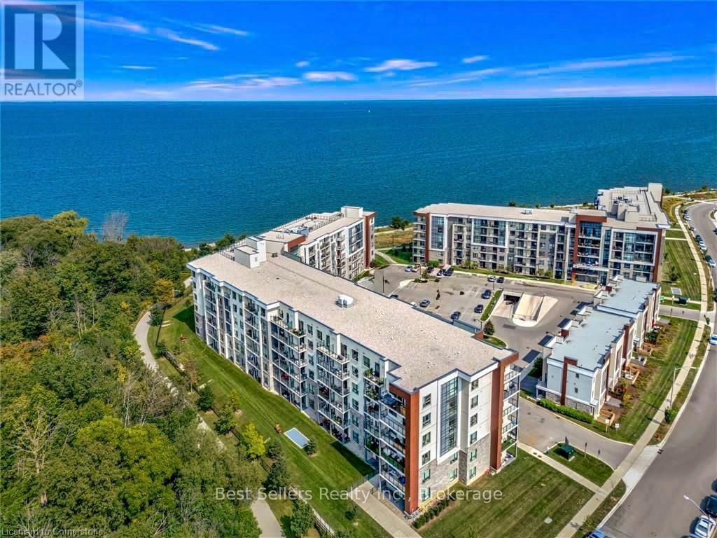 208 - 125 Shoreview Place, Hamilton (lakeshore)