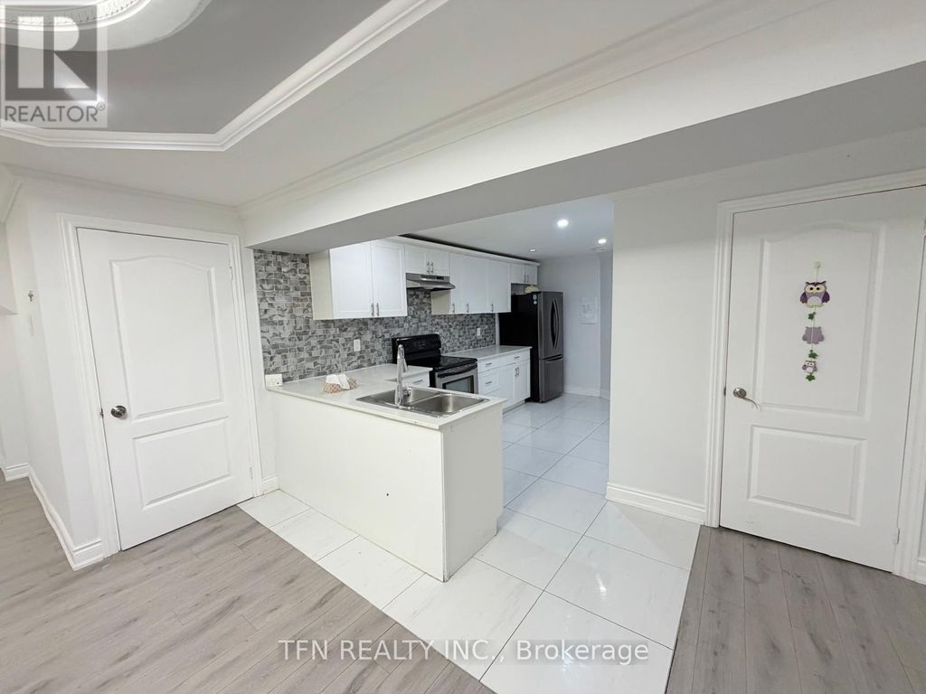 2 Irwin (basement) Place, Bradford West Gwillimbury (bradford)
