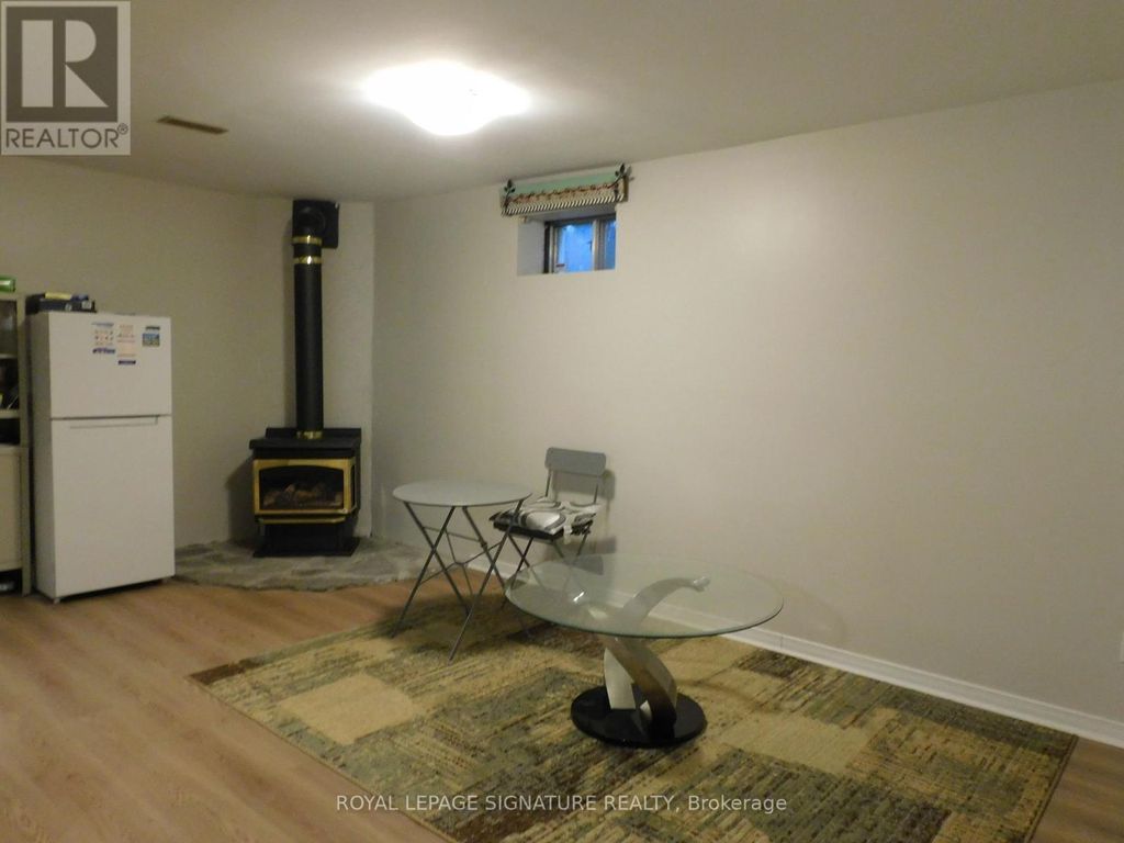 1132 Queen Street W, Mississauga (lorne Park)