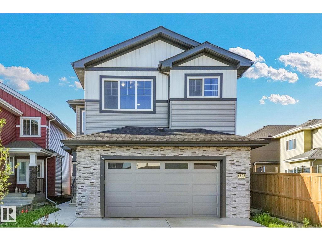 6608 51 Av, Beaumont