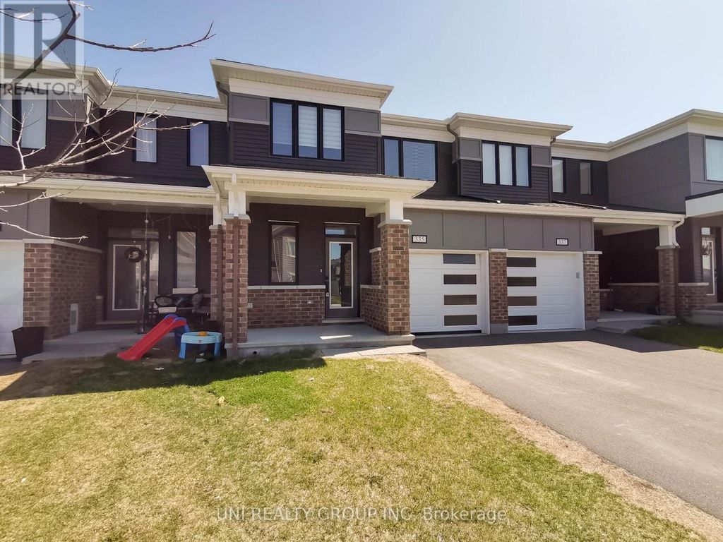 335 Aphelion Crescent, Ottawa