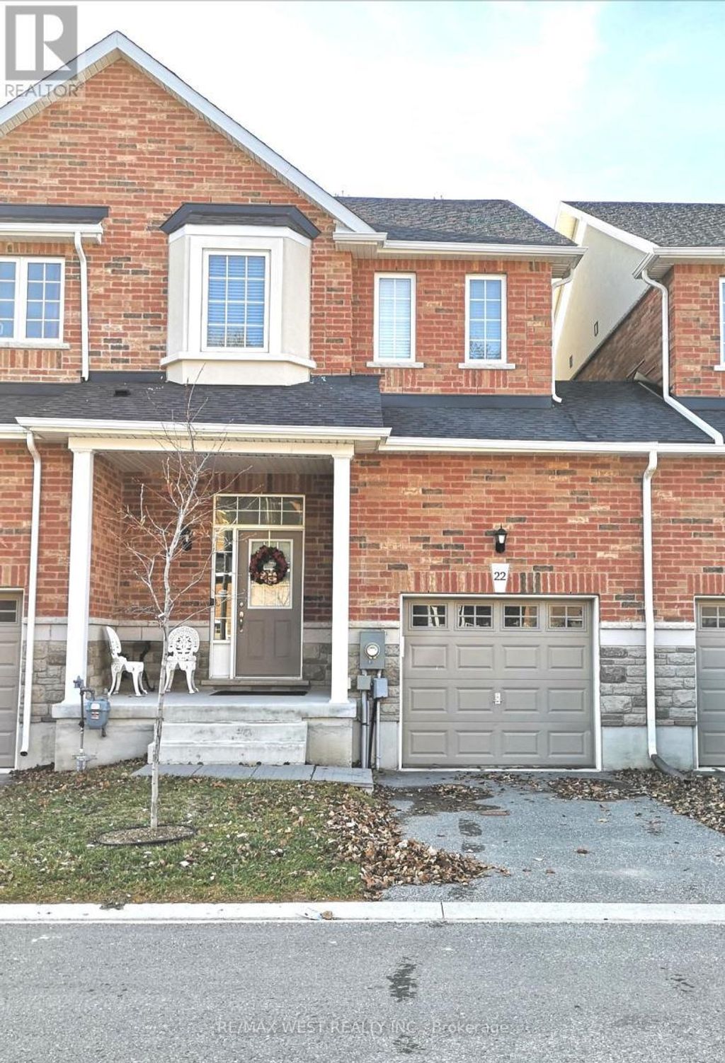 22 Farewell Avenue, Wasaga Beach