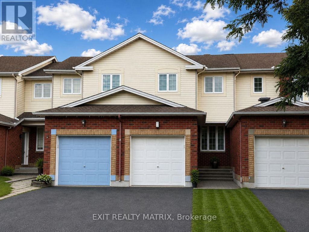 155 Margrave Avenue, Ottawa