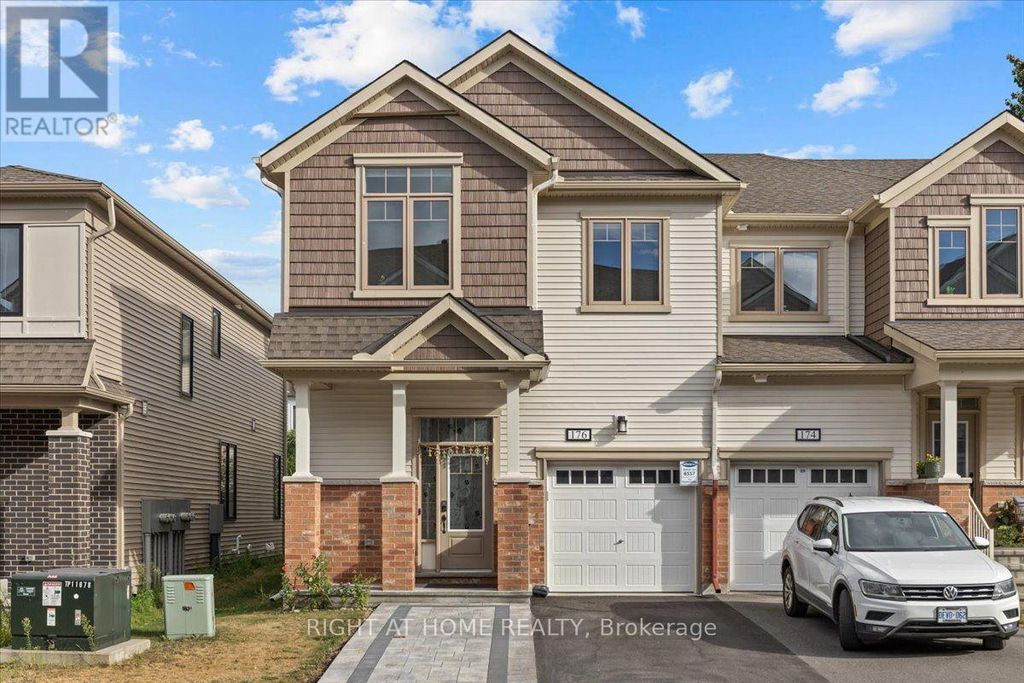 176 Harmattan Avenue, Ottawa