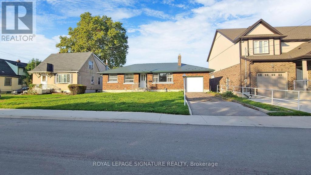 Bsmt - 127 Moffatt Street, St. Catharines (oakdale)