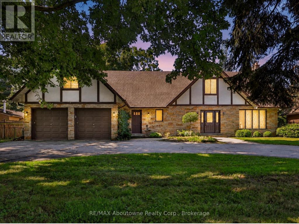 30 Birkbank Drive, Oakville (fd Ford)