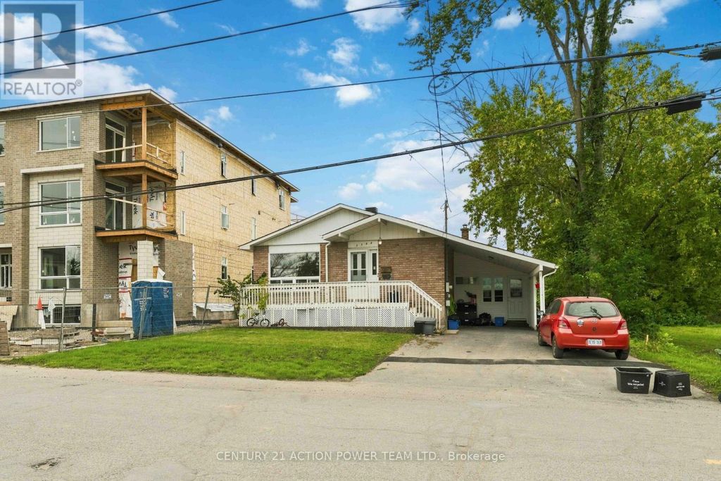 B - 1150 St Pierre Street, Ottawa