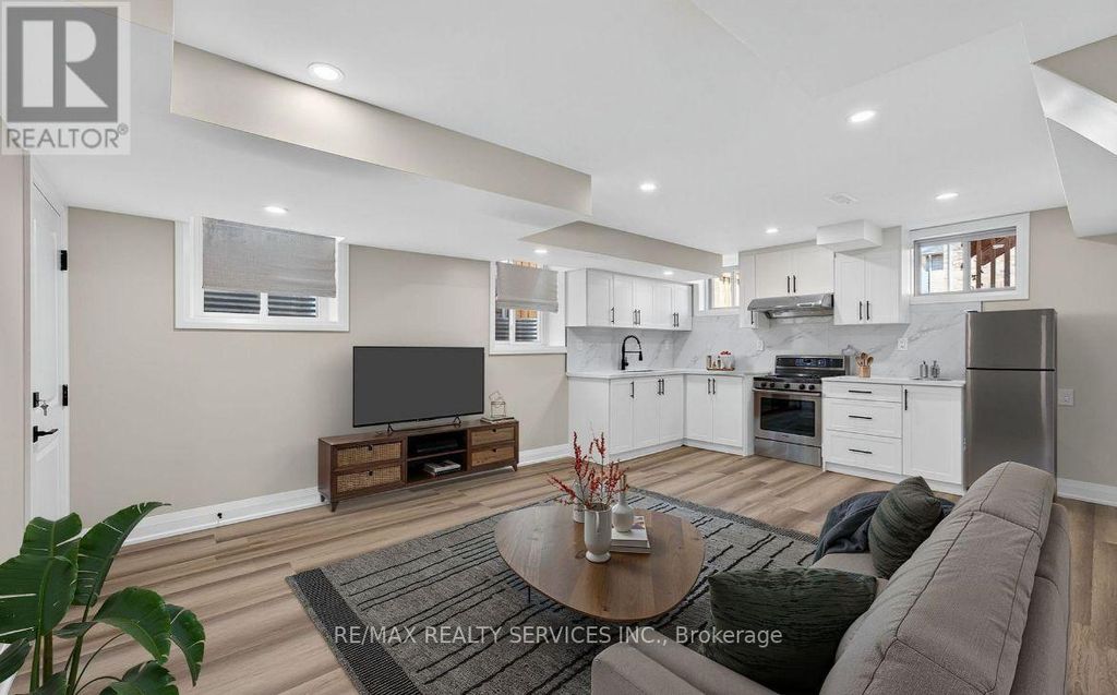 1378 Broderick Street, Innisfil (alcona)