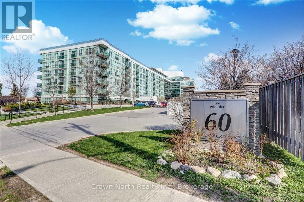 103, Room 1 - 60 Fairfax Crescent, Toronto (clairlea-Birchmount)