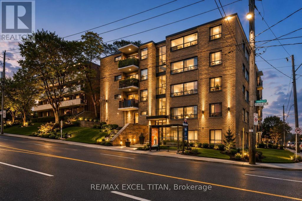 103 - 2507 Eglinton Avenue W, Toronto (keelesdale-Eglinton West)