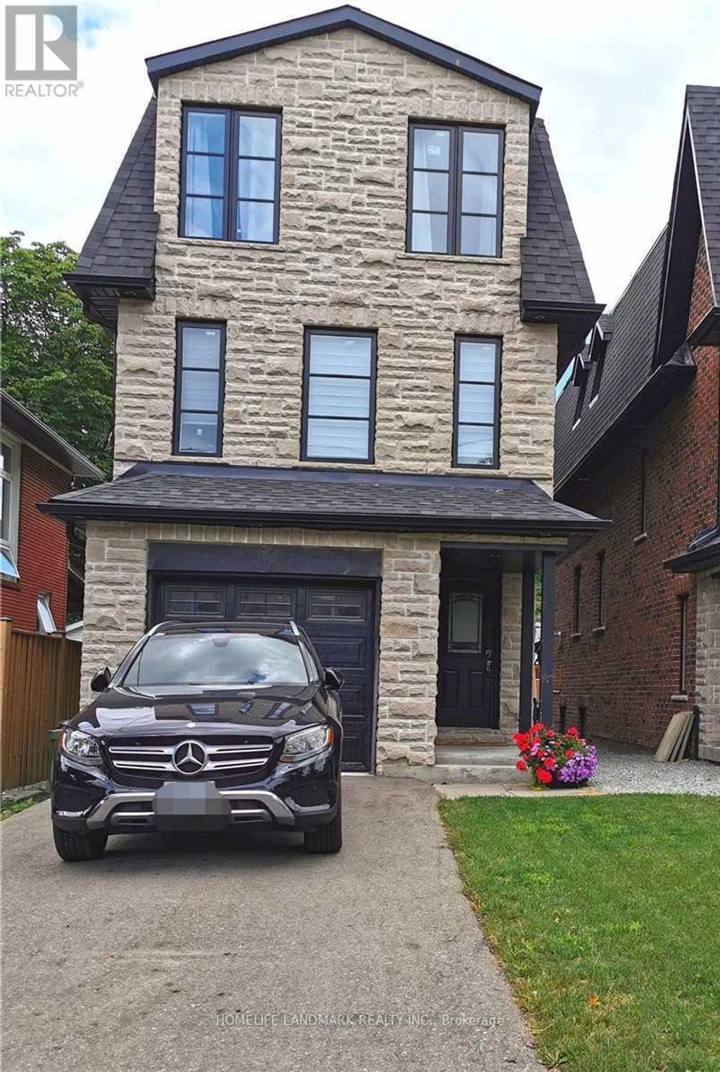 14a Gort Avenue, Toronto (alderwood)