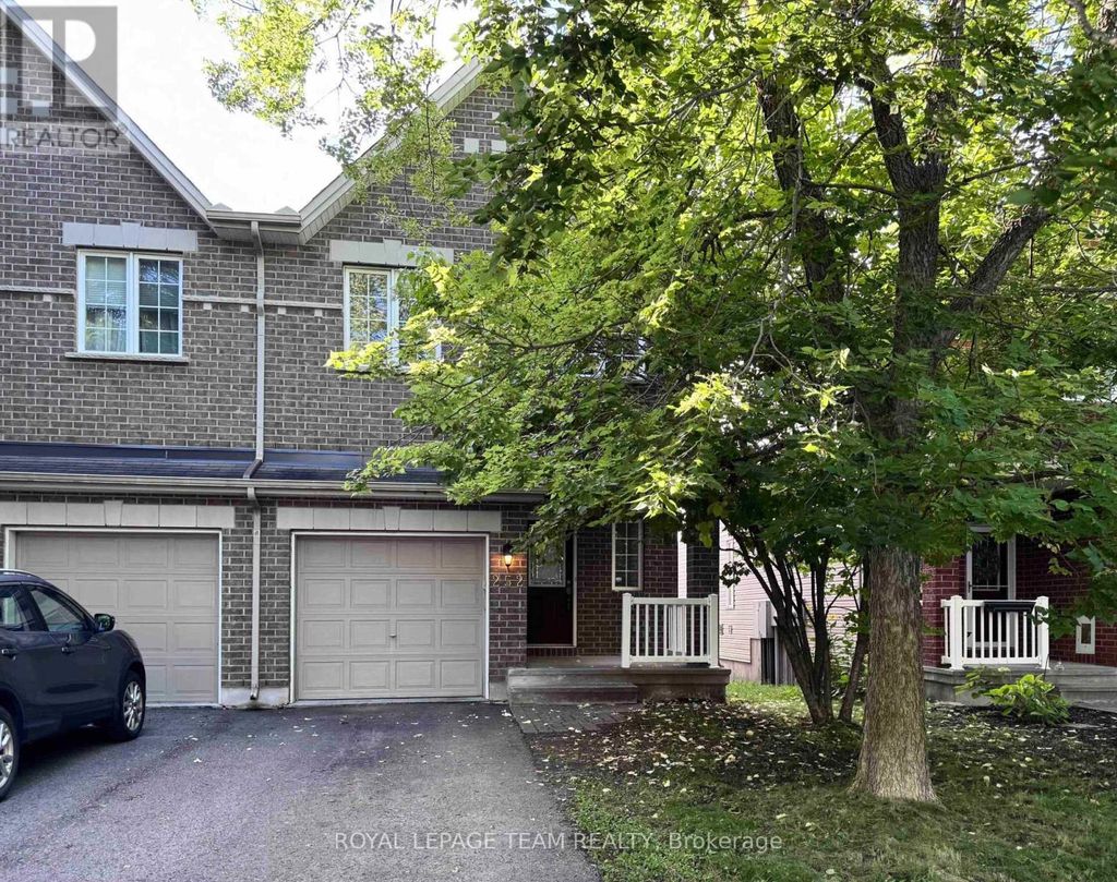 252 Tandalee Crescent, Ottawa