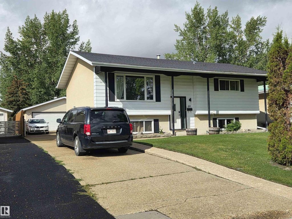 64 Apache Cr, Leduc