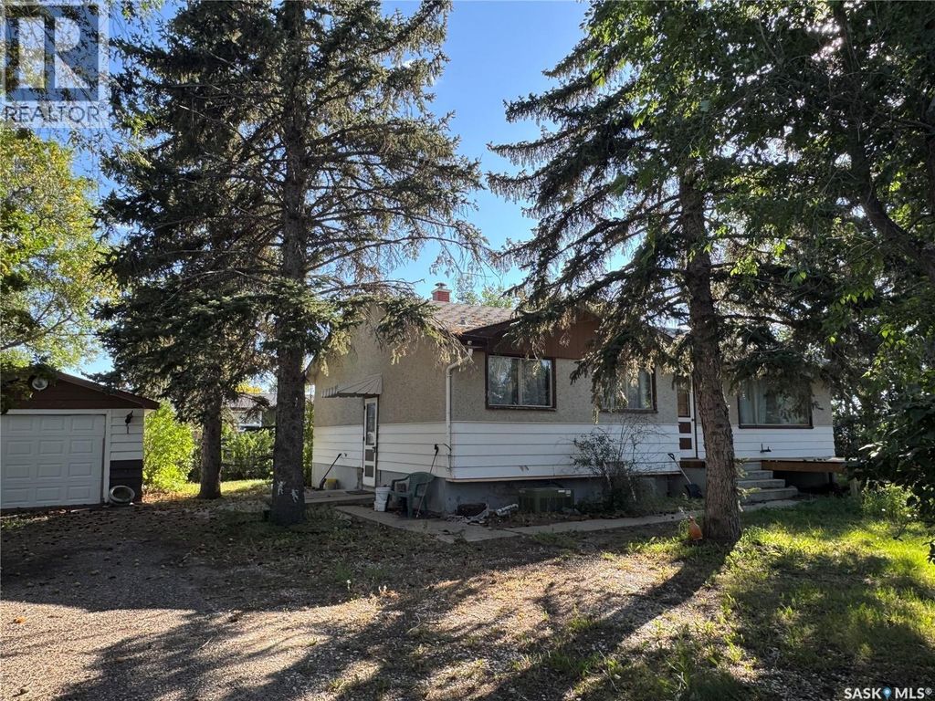38 Kasper Crescent, Assiniboia