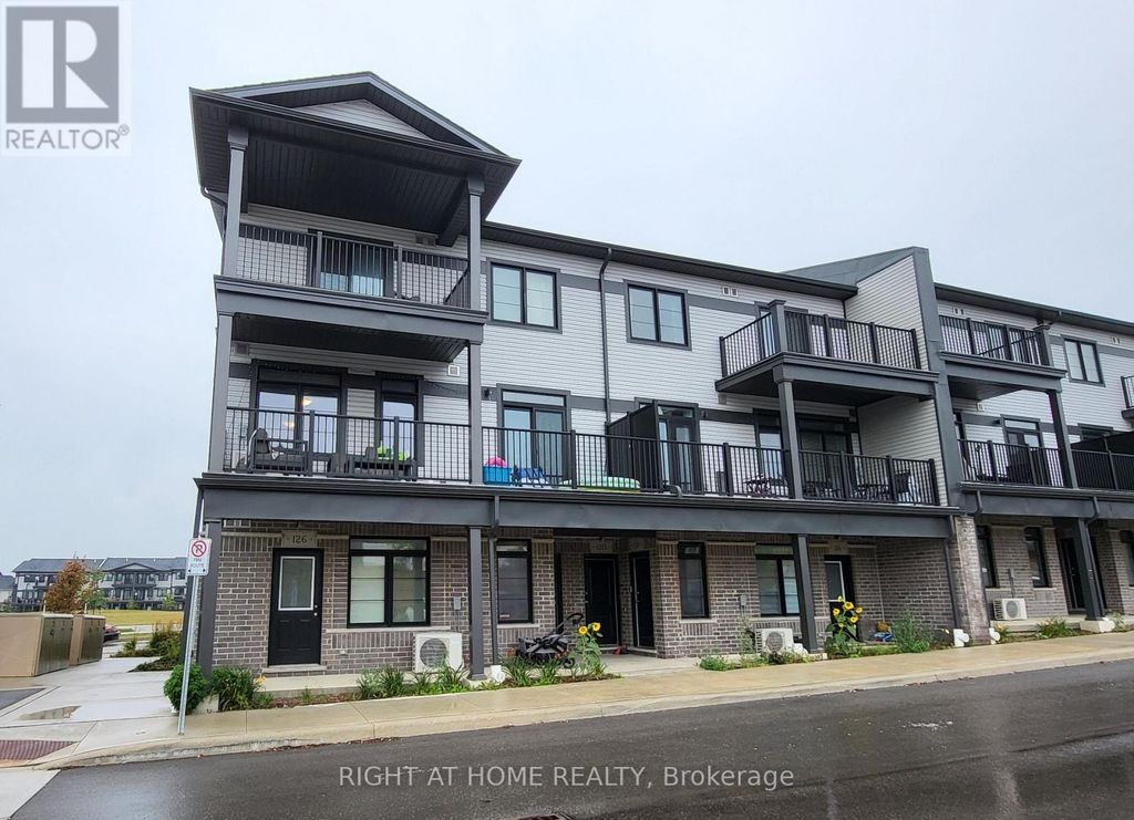 34 - 126 Oat Lane, Kitchener