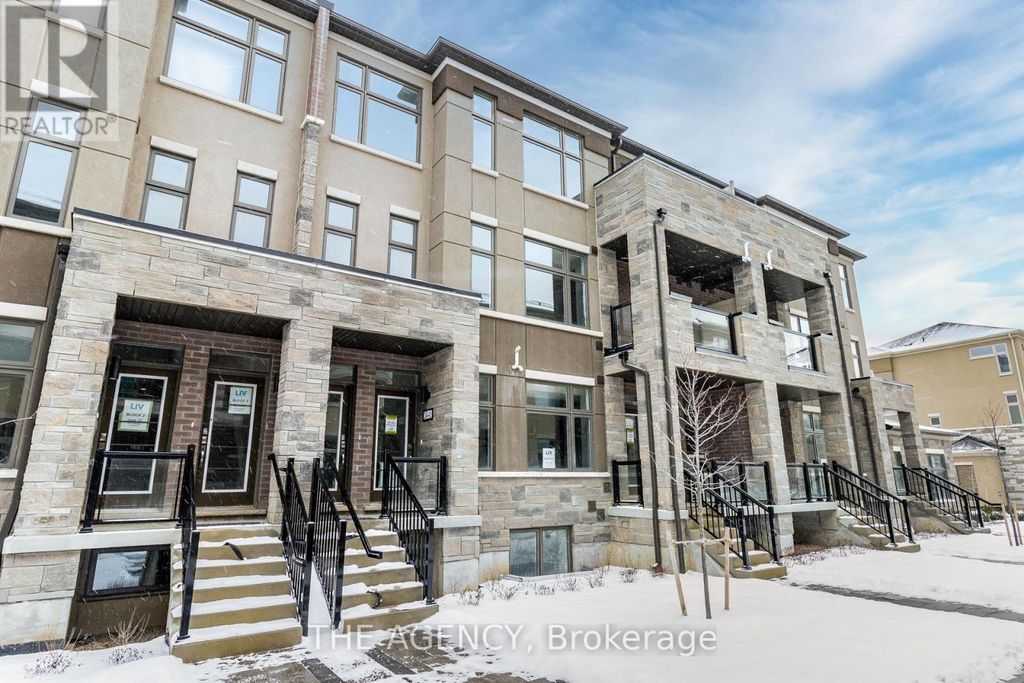24 - 45 Fieldridge Crescent, Brampton (sandringham-Wellington North)
