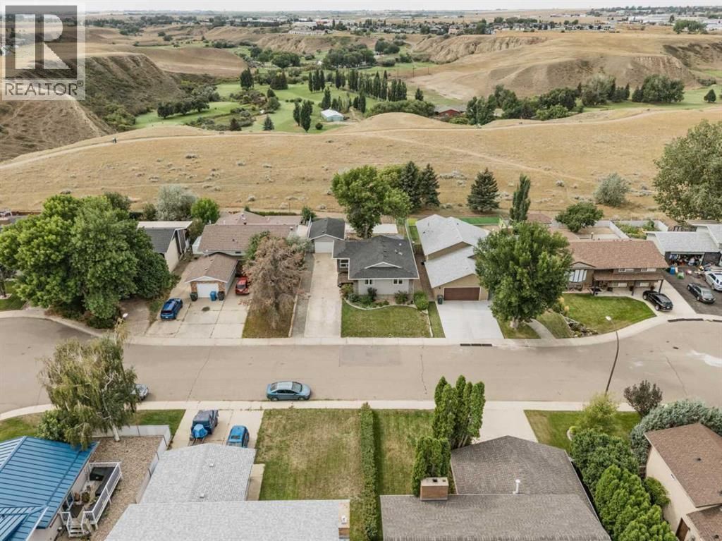 78 Seven Persons Crescent Sw, Medicine Hat