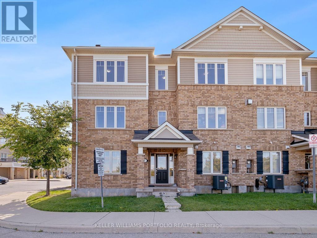 1 - 1025 Nadalin Heights, Milton (wi Willmott)