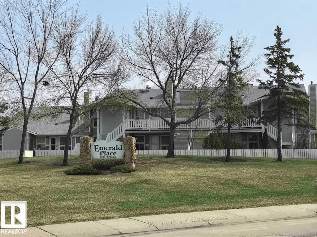 #132 2703 79 St Nw, Edmonton