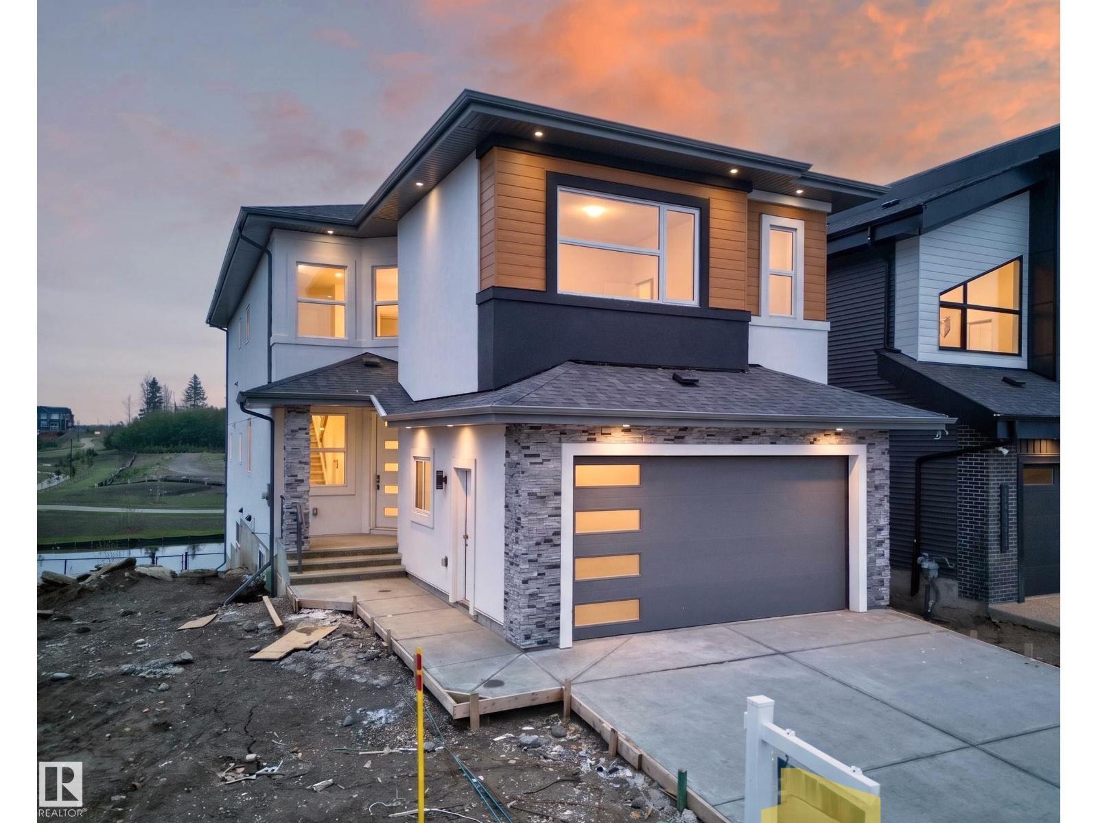 8737 Mayday Lane Sw, Edmonton