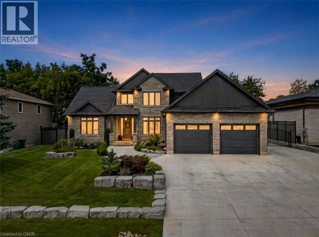 68 Waldau Crescent, Wilmot Township