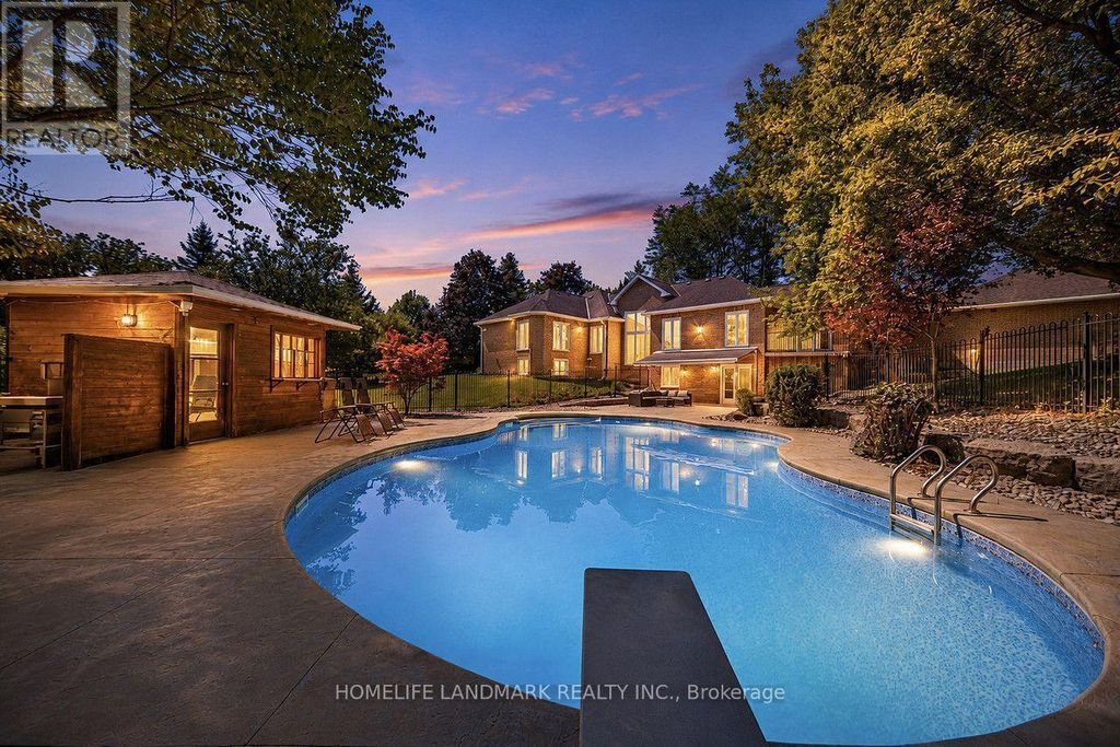 113 Offord Crescent, Aurora (bayview Southeast)