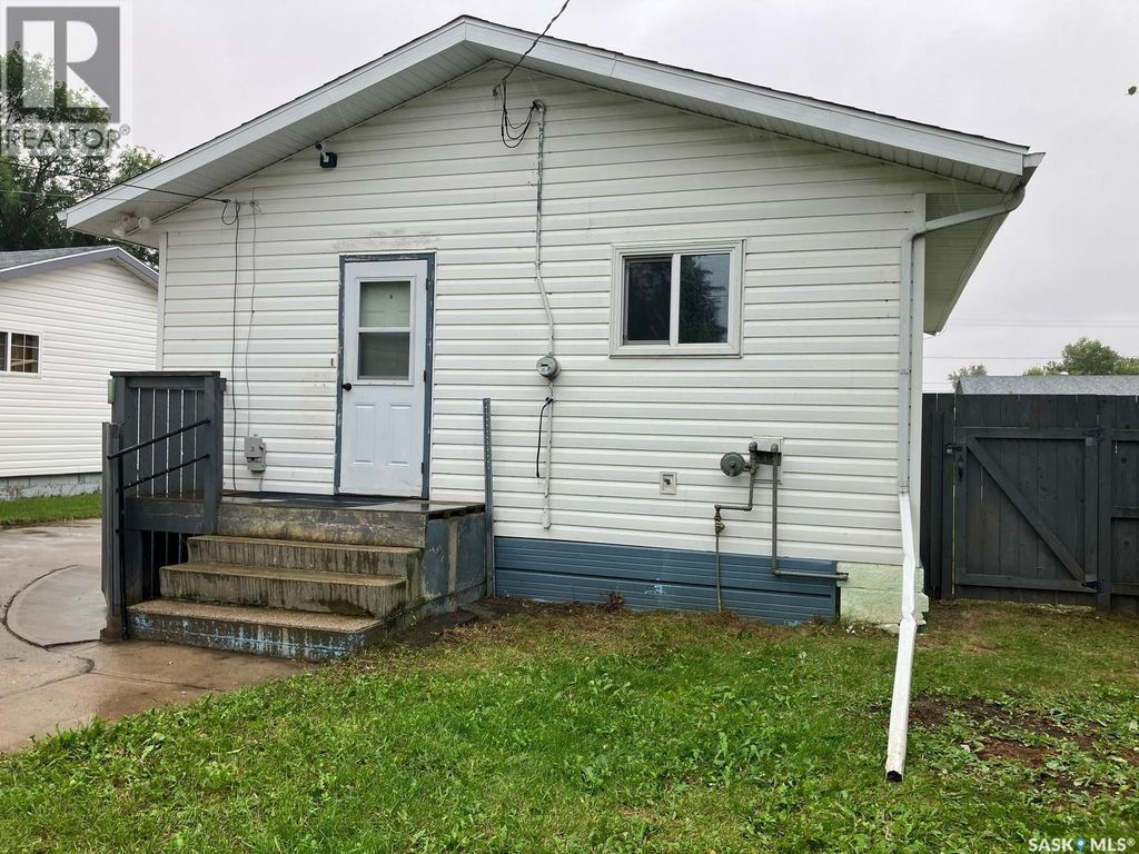 707 10th Avenue W, Nipawin