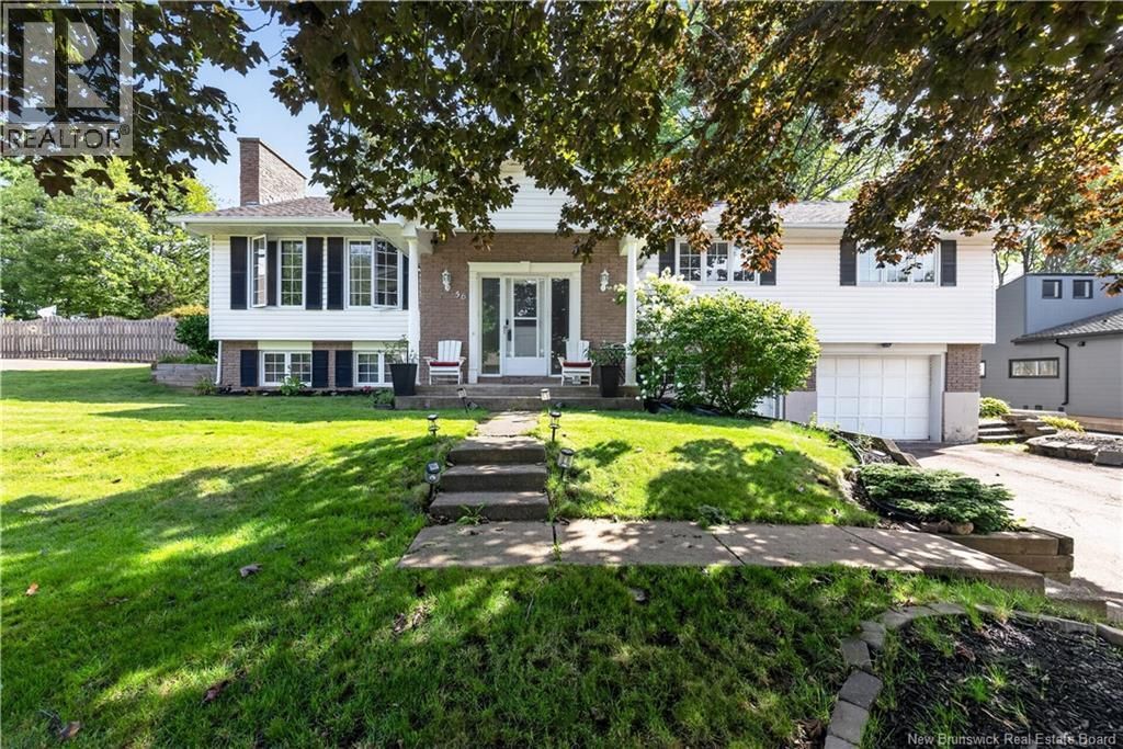 56 Fairway Boulevard, Riverview