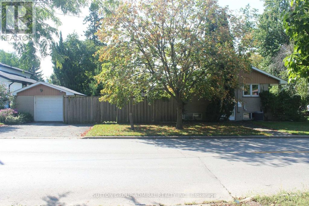 49 Talbot Road, Toronto (newtonbrook West)