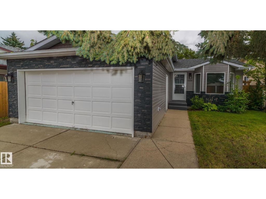 4209 25 Av Nw, Edmonton