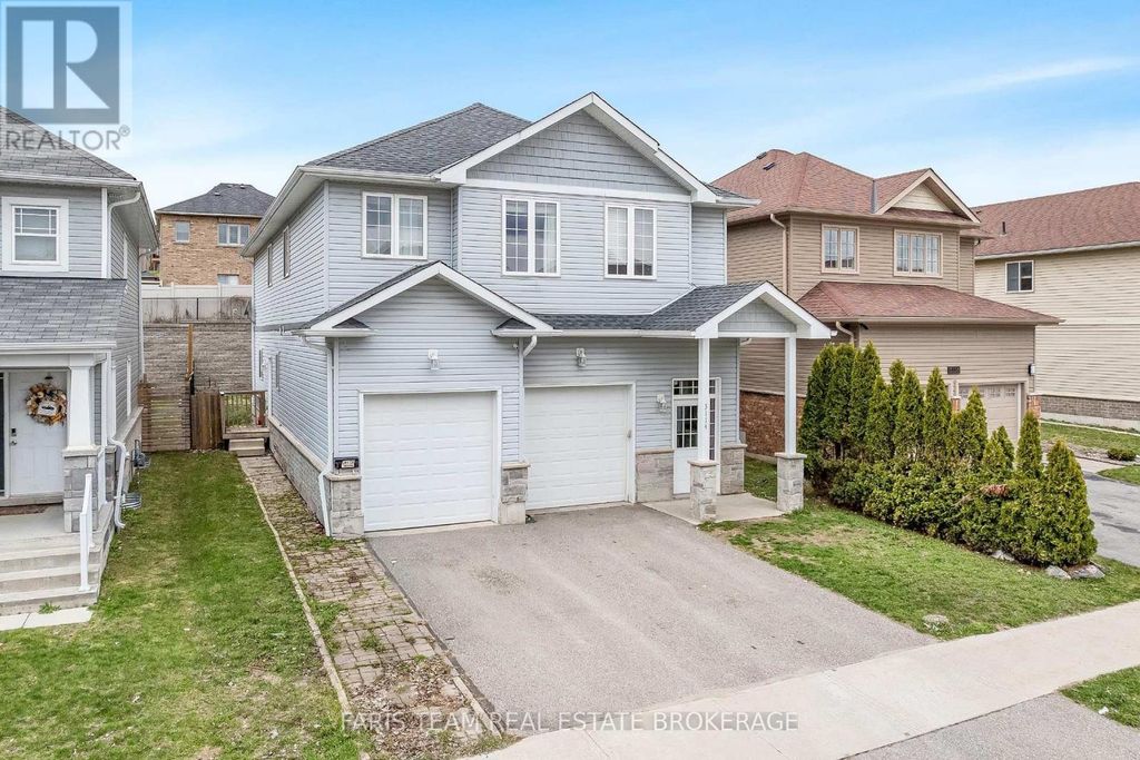 3114 Emperor Drive, Orillia