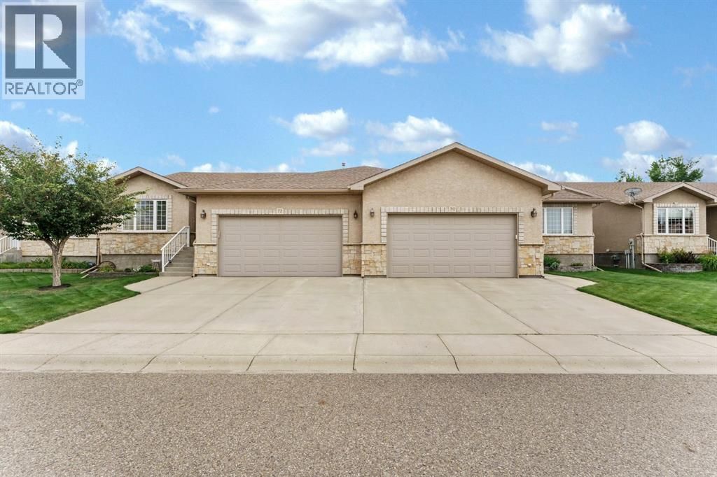 72 Sandstone Place Se, Medicine Hat