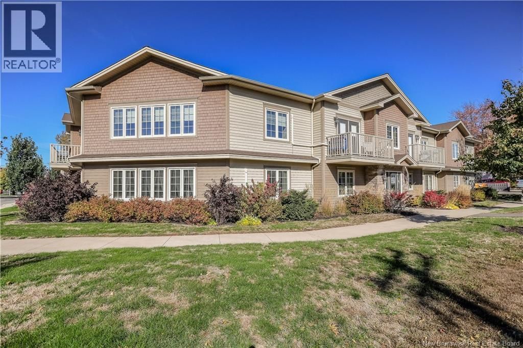 98 Pleasant Unit 202, Shediac