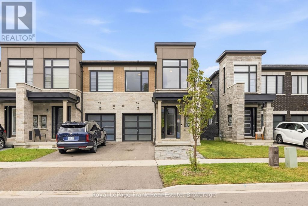 63 Pine Gate Place, Whitby (williamsburg)
