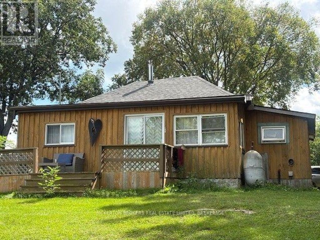 184 Jonas Street, Leeds And The Thousand Islands