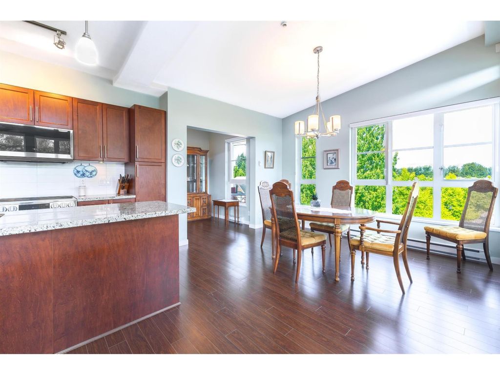 416 23215 Billy Brown Road, Langley