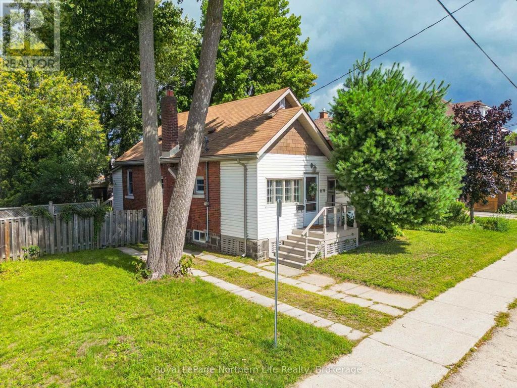 1178 Fraser Street, North Bay (central)