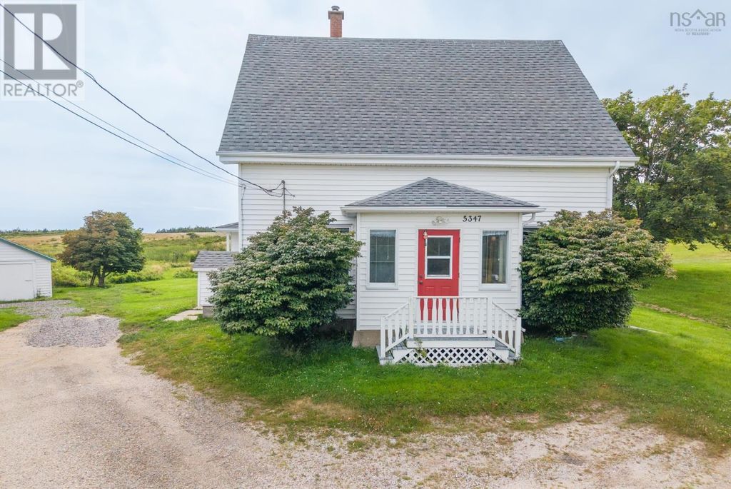5347 Highway 1, Salmon River