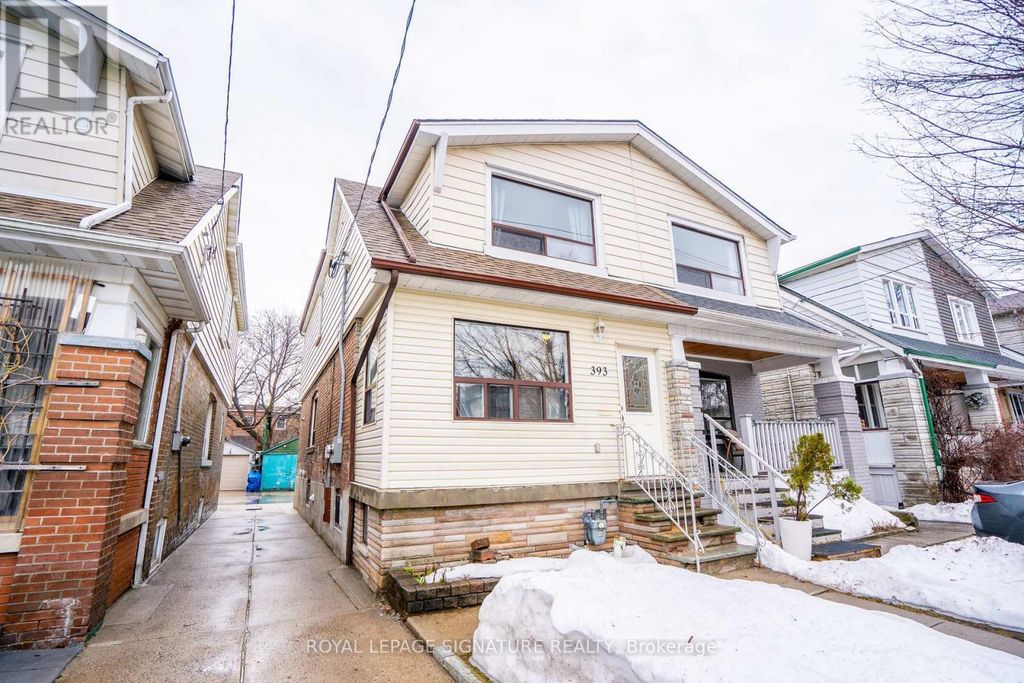 Upper - 393 Milverton Boulevard, Toronto (danforth)