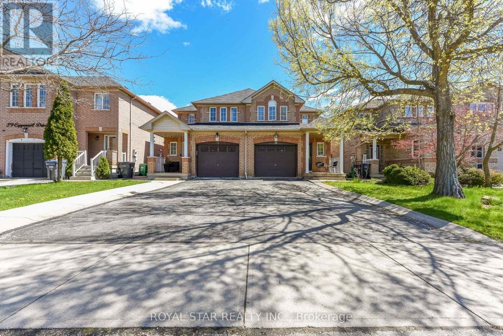 33 Coppermill Drive, Brampton (northwest Sandalwood Parkway)