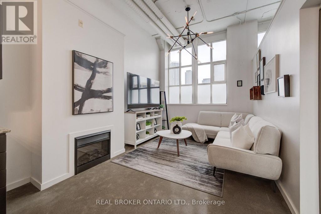 126 - 410 King Street W, Kitchener