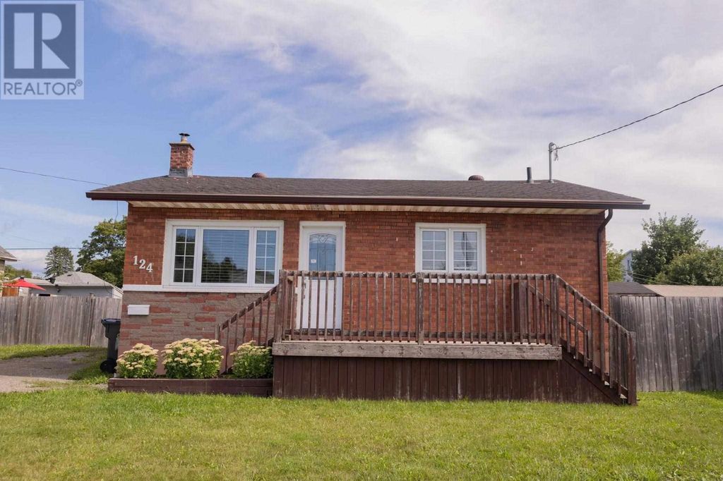 124 Mcfadden Ave, Sault Ste. Marie